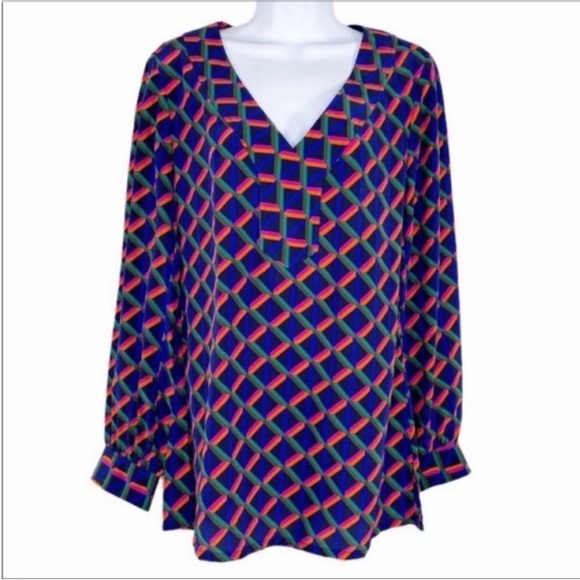 TRINA TURK vneck blouse top M - Picture 1 of 9